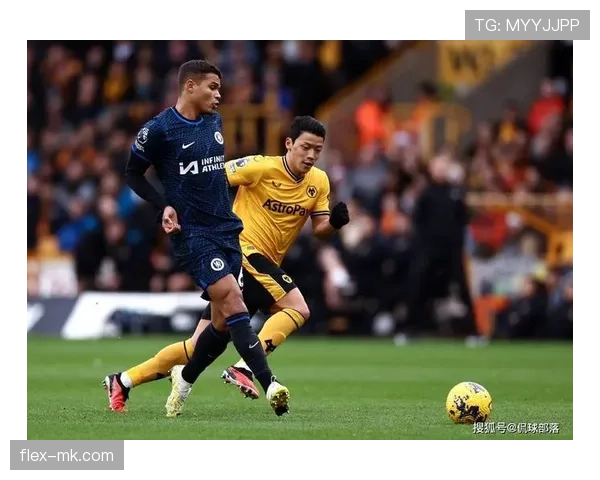 黄喜灿助力狼队,英超赛季表现稳健引发关注 黄喜灿助力狼队,英超赛季表现稳健引发关注