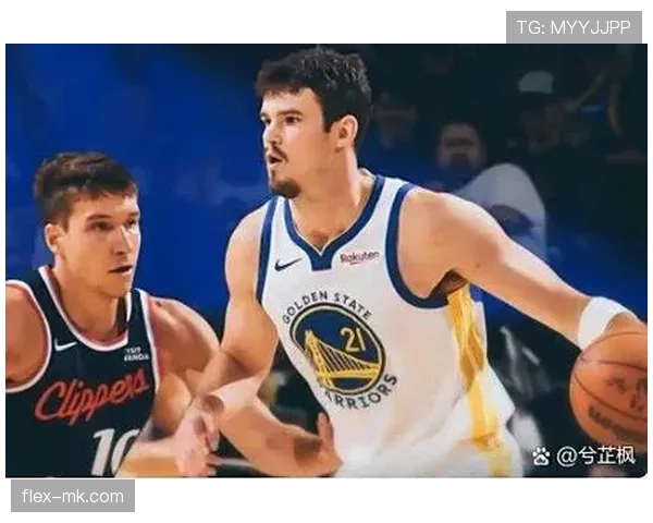 布拉德利·比尔突破出手提升得分效率 拉开三分防守空间